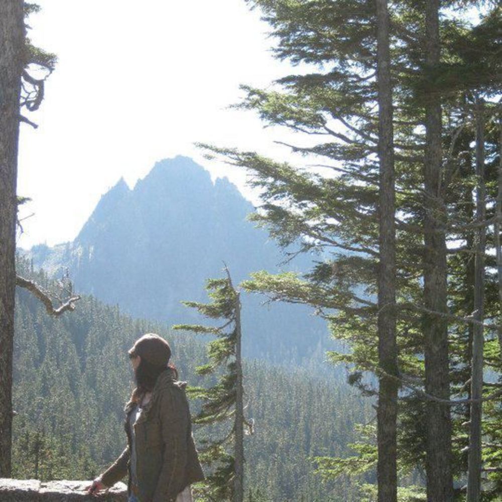 Meet your Posher, Michele